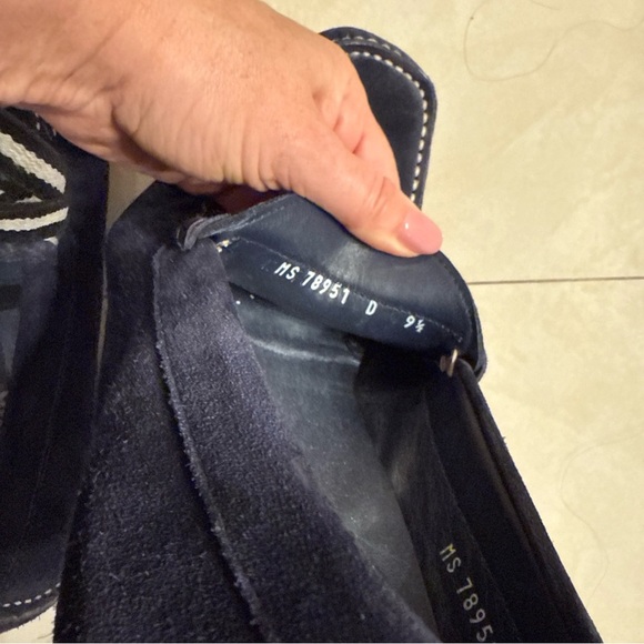 Salvatore Ferragamo Men's Navy Loafers size 9.5 - Picture 4 of 9